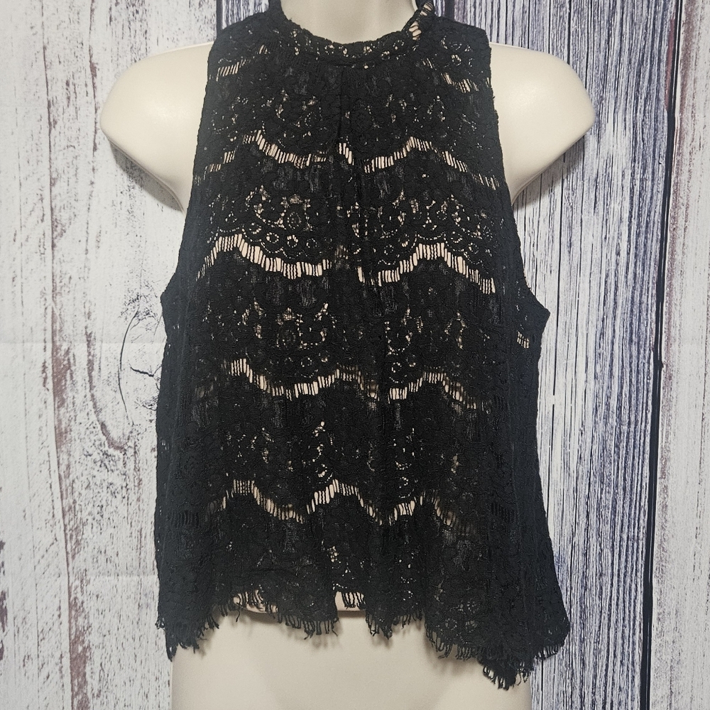 Lacey hi low tank